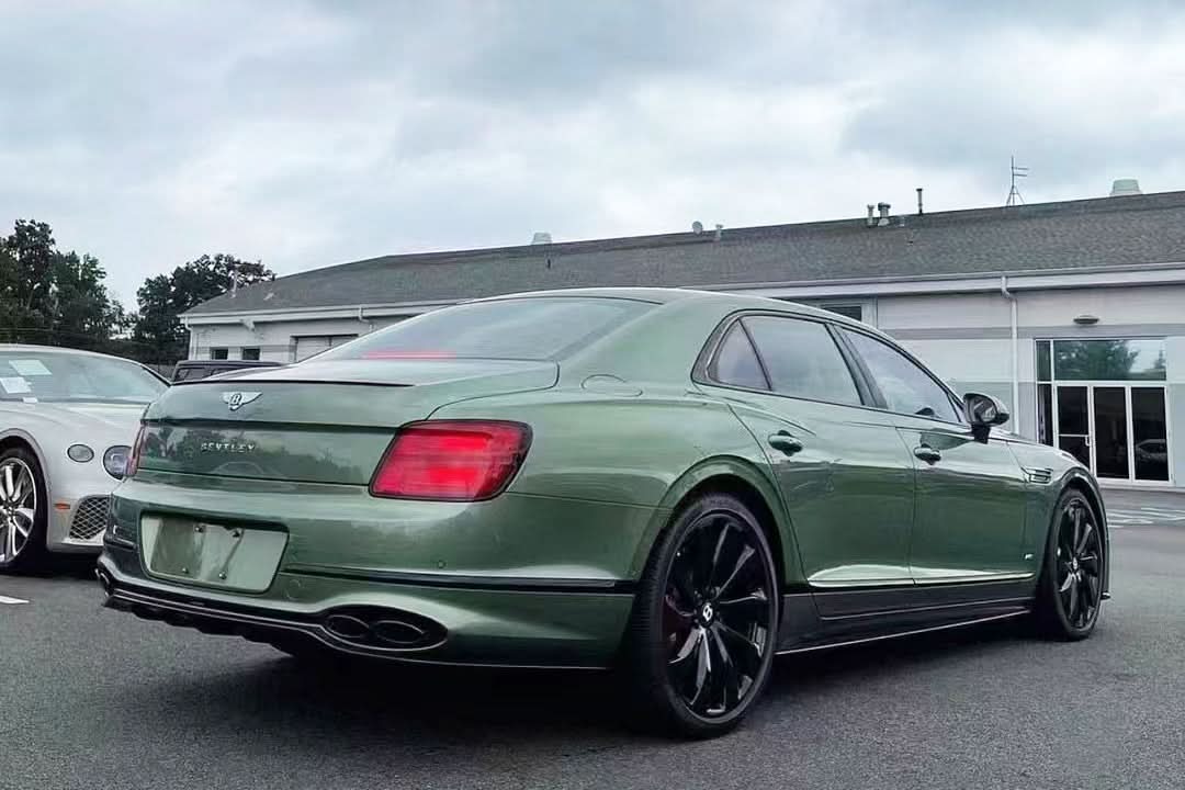 DarwinPRO 2020-2024 Bentley Flying Spur OE Style Autoclave Carbon Fiber Rear Diffuer Lip