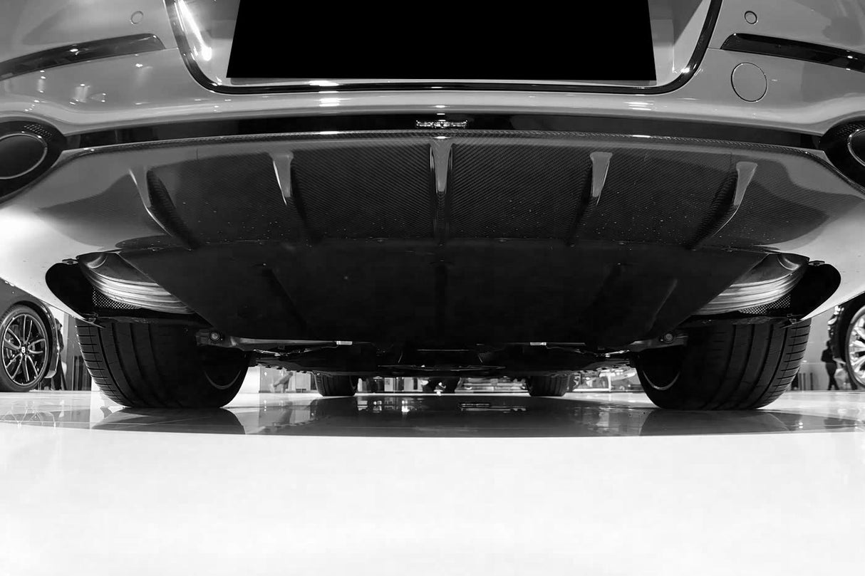 2020-2024  Bentley Flying Spur OEM Style Autoclave Carbon Fiber Full Body Kit