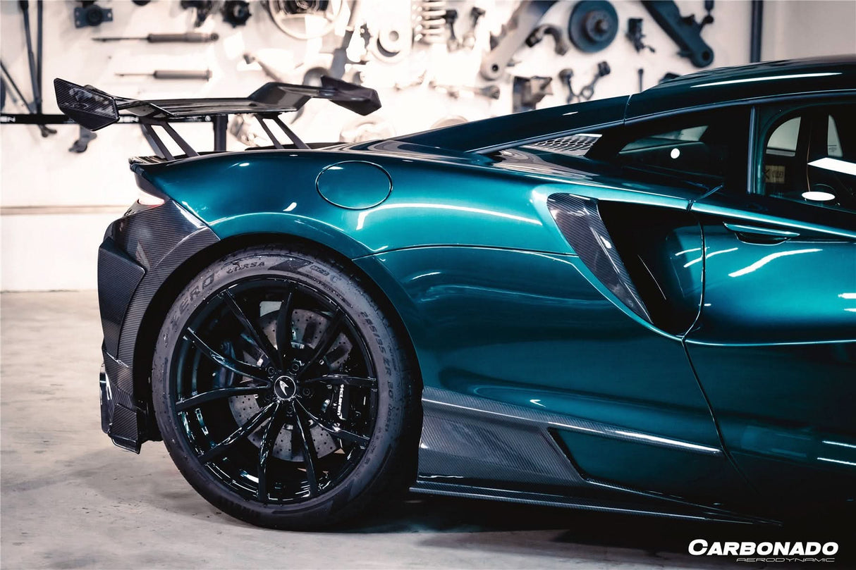 2023-UP McLaren Artura Coupe | Spider AM Style Autoclave Carbon Fiber Side Skirt