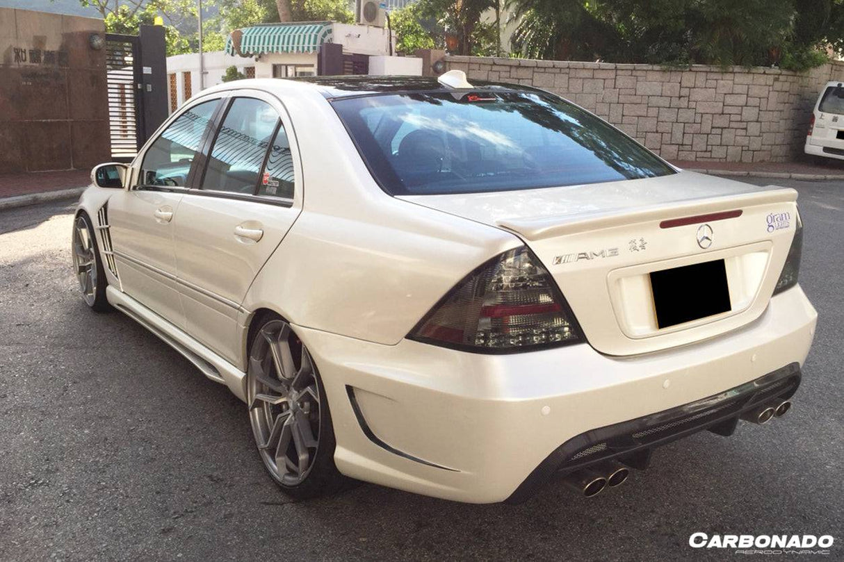 2001-2007 Mercedes Benz W203 C32 AMG C Class VRS Style Rear Bumper