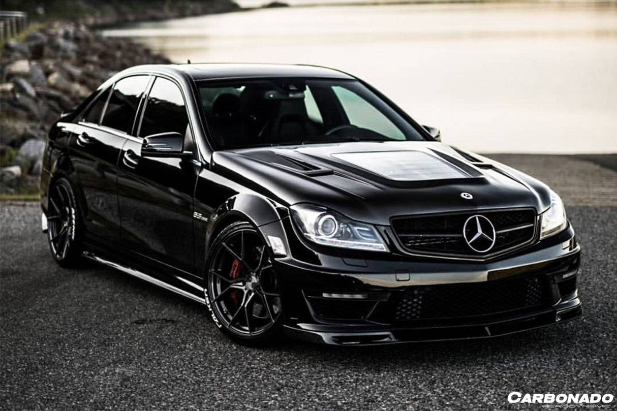 2012-2014 Mercedes Benz W204 C63 AMG VS Style Carbon Fiber Front Lip