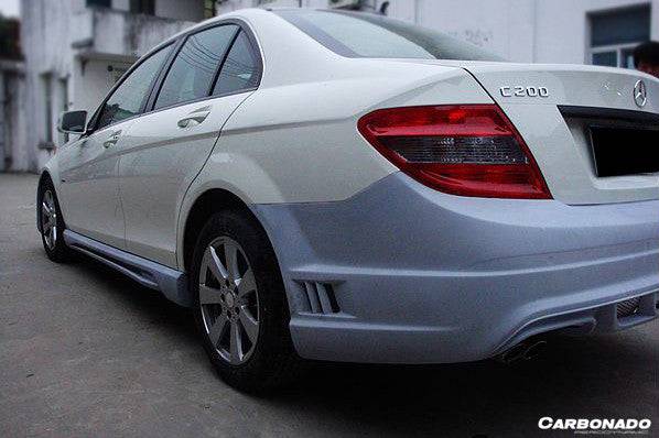 2008-2014 Mercedes Benz W204 C Class DE Style Rear Bumper