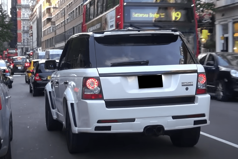 2010-2012 Land Rover Range Rover Sport M style Mid-Exhaust Rear Lip