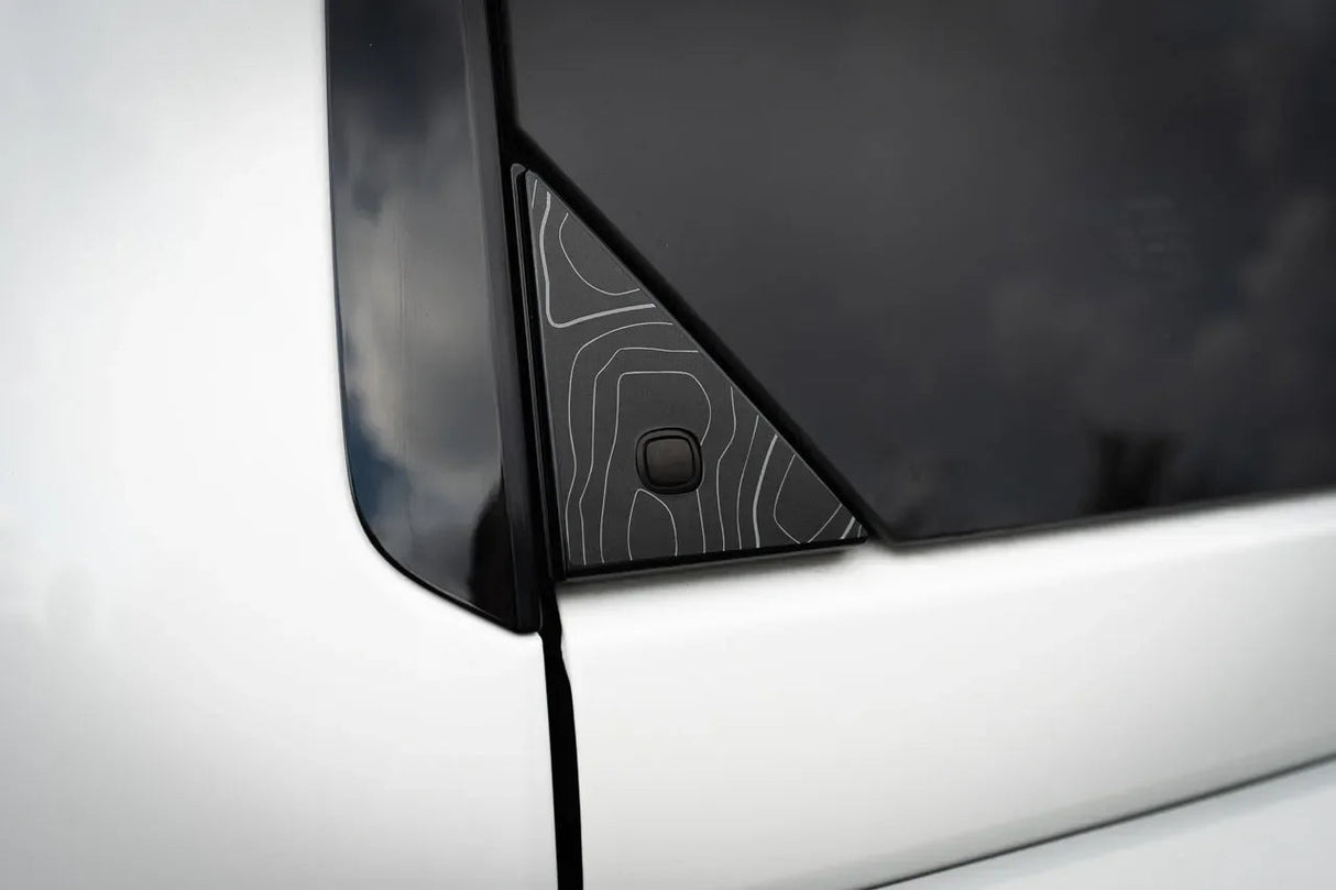 Topo Rear Glass Button Trim Overlay - 2024+ Land Cruiser / GX 550