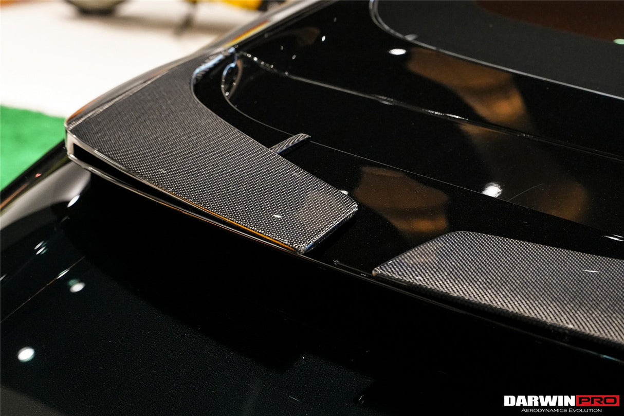 2023-UP Ferrari Purosangue F175 Carbon Fiber Roof Spoiler DarwinPRO iMP Design