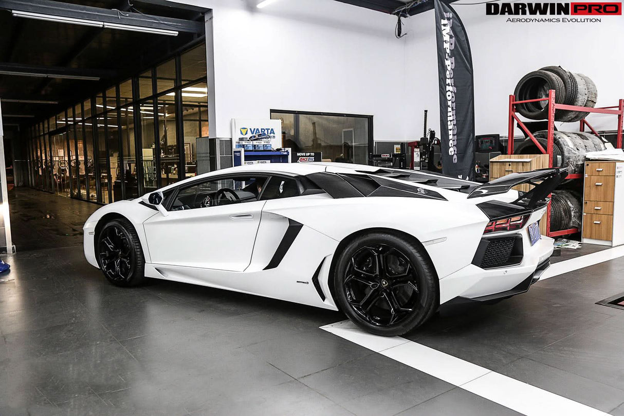 2011-2016 Lamborghini Aventador LP700 Coupe & Roadster BKSS Style Carbon Fiber Rear Side Scoops