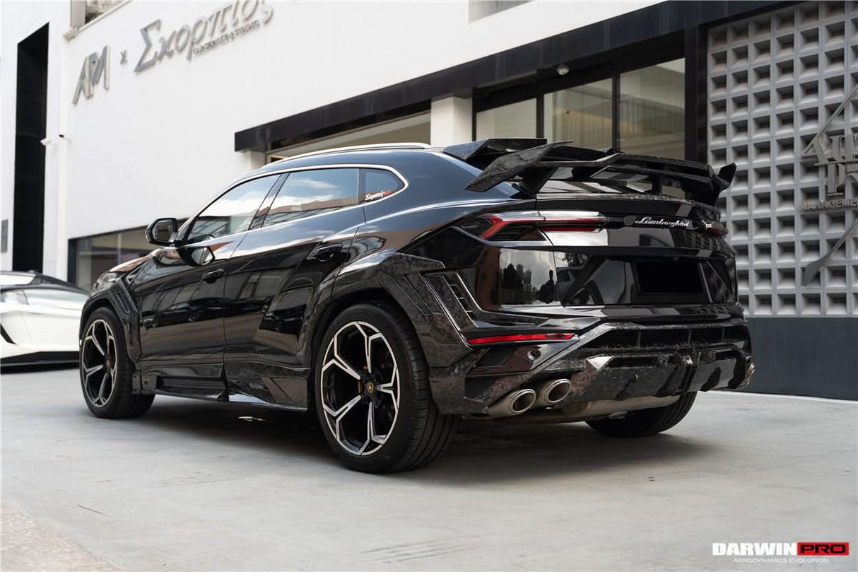 DarwinPRO 2018-2022 Lamborghini URUS BKSS Part Carbon Fiber Wide Body Kit