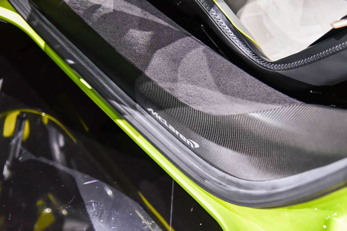 2023-UP McLaren Artura Coupe | Spider AM Style Autoclave Carbon Fiber Door Sills