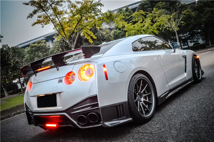 2012-2023 Nissan GTR R35 DBA EBA NSM Style Carbon Fiber Rear Diffuser Undertary With canards & break light