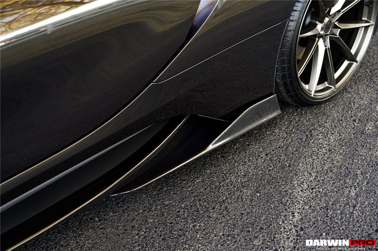 2014-2020 BMW i8 BZK Carbon Fiber Side Skirts