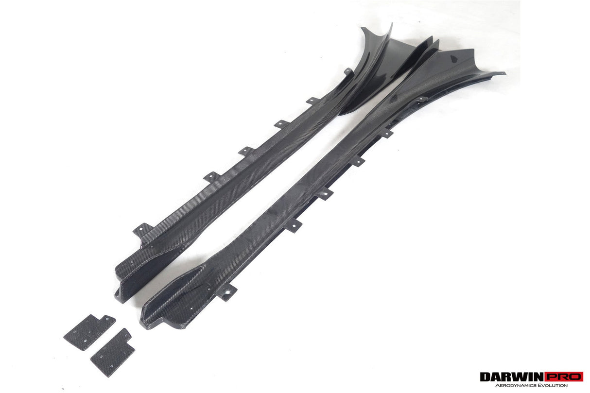 2014-2020 BMW i8 BZK Carbon Fiber Side Skirts