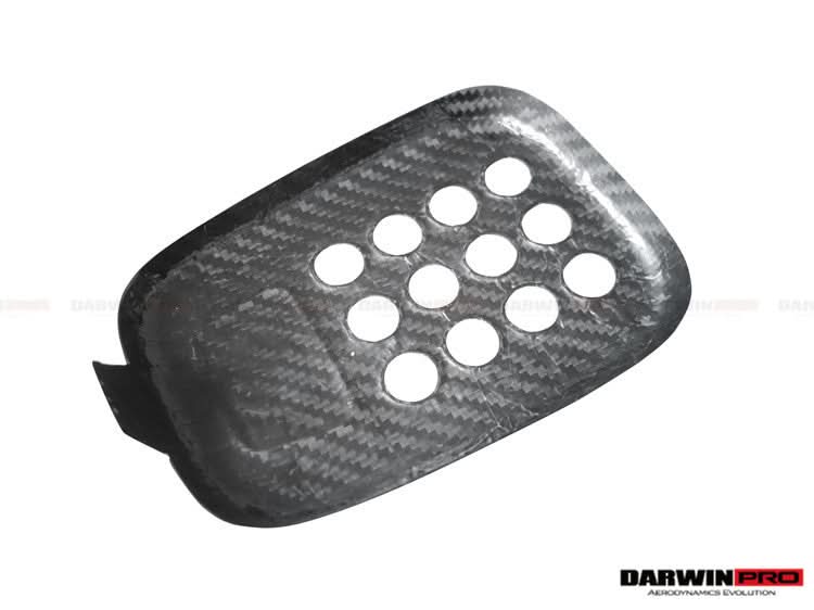 2015-2020 Ferrari 488 GTB & Spider Dry Carbon Fiber Rear Black Light Cover
