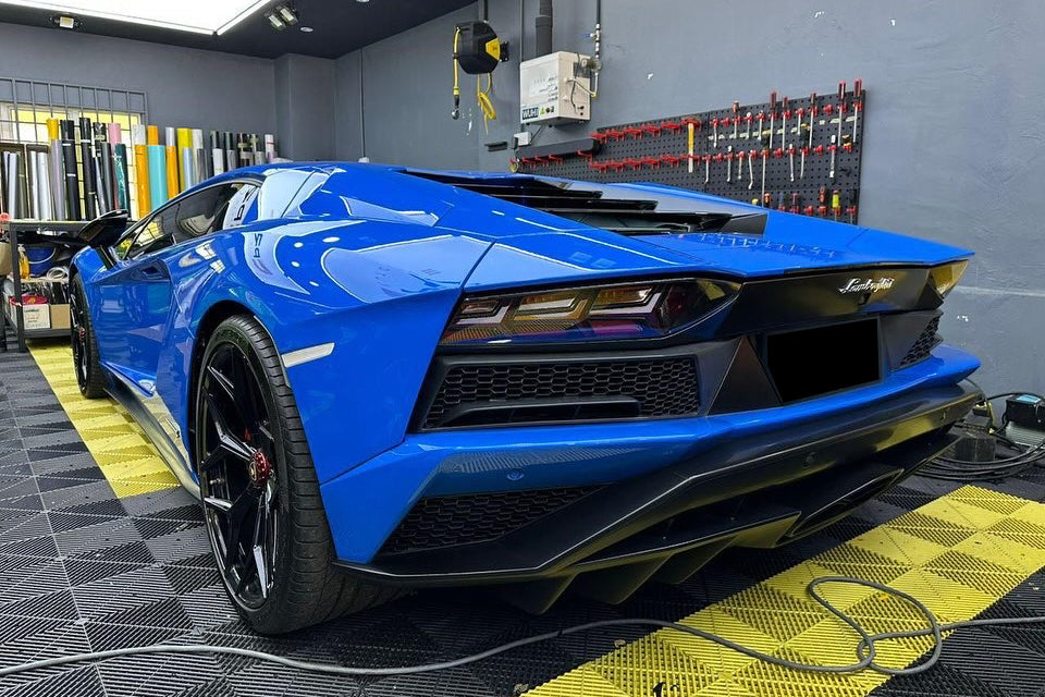 2017-2021 Lamborghini Aventador Autoclave Carbon Fiber Rear Side Scoops DarwinPRO (OE) Fits: LP740 Coupe