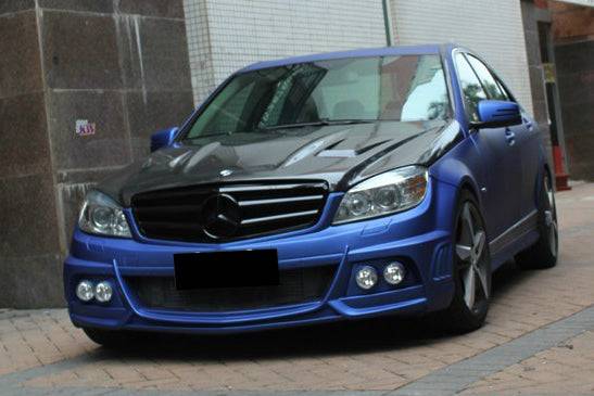 2008-2013 Mercedes Benz W204 C Class DE Style Front Bumper with  LED Lights