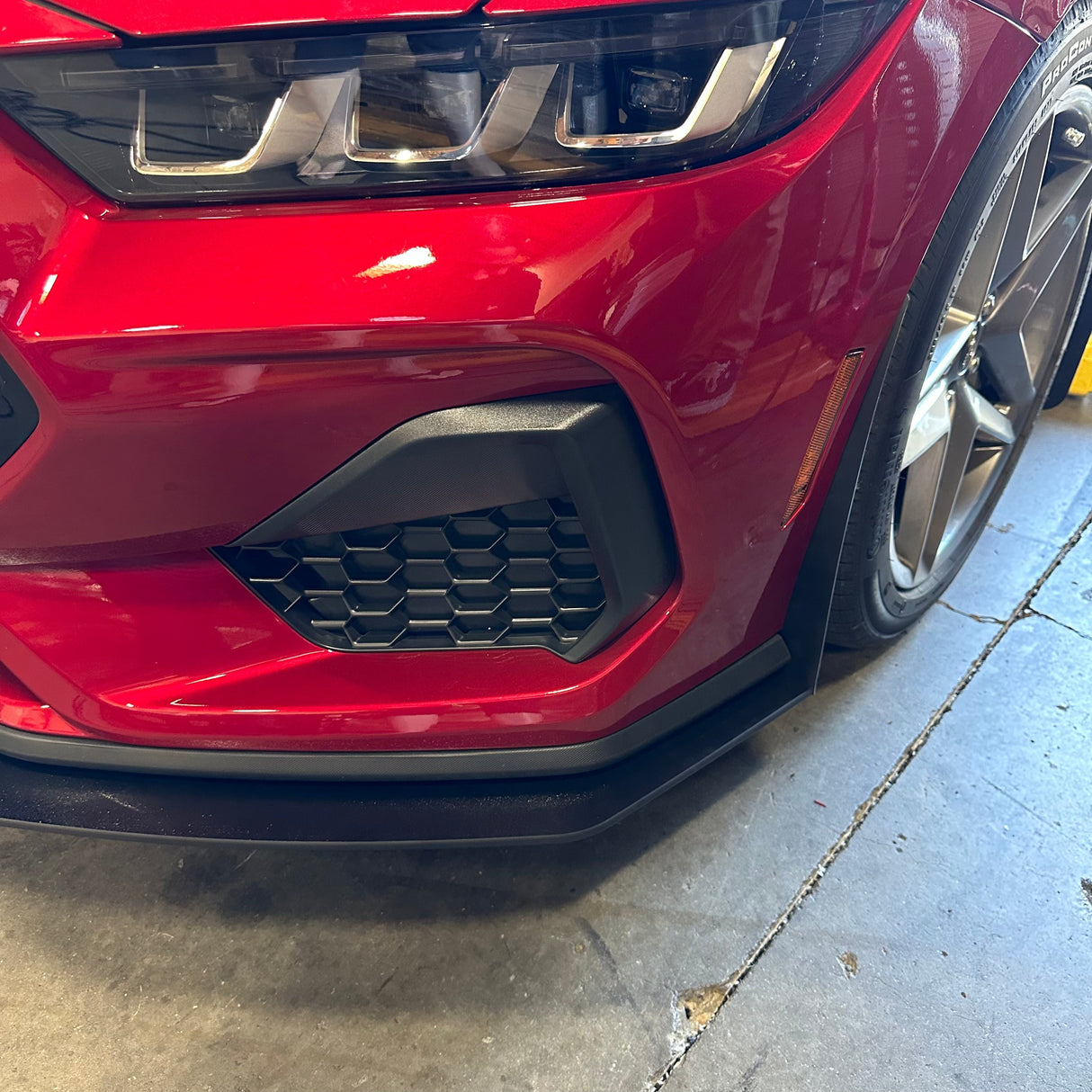 Mustang 24-25 GT/ECO Standard Body Kit