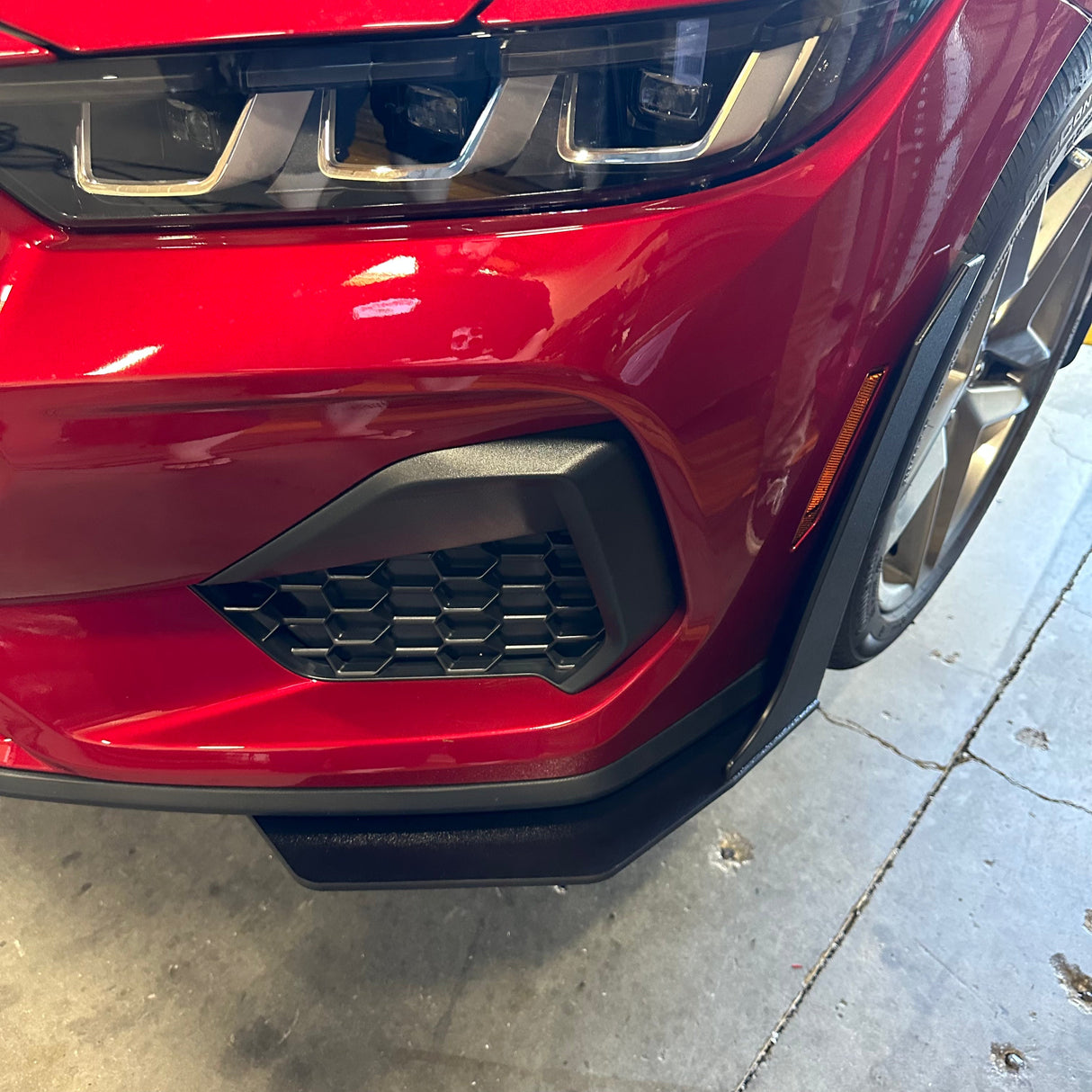 Mustang 24-25 GT/ECO 'GT500 Style' Splitter Winglet & Fender Extensions