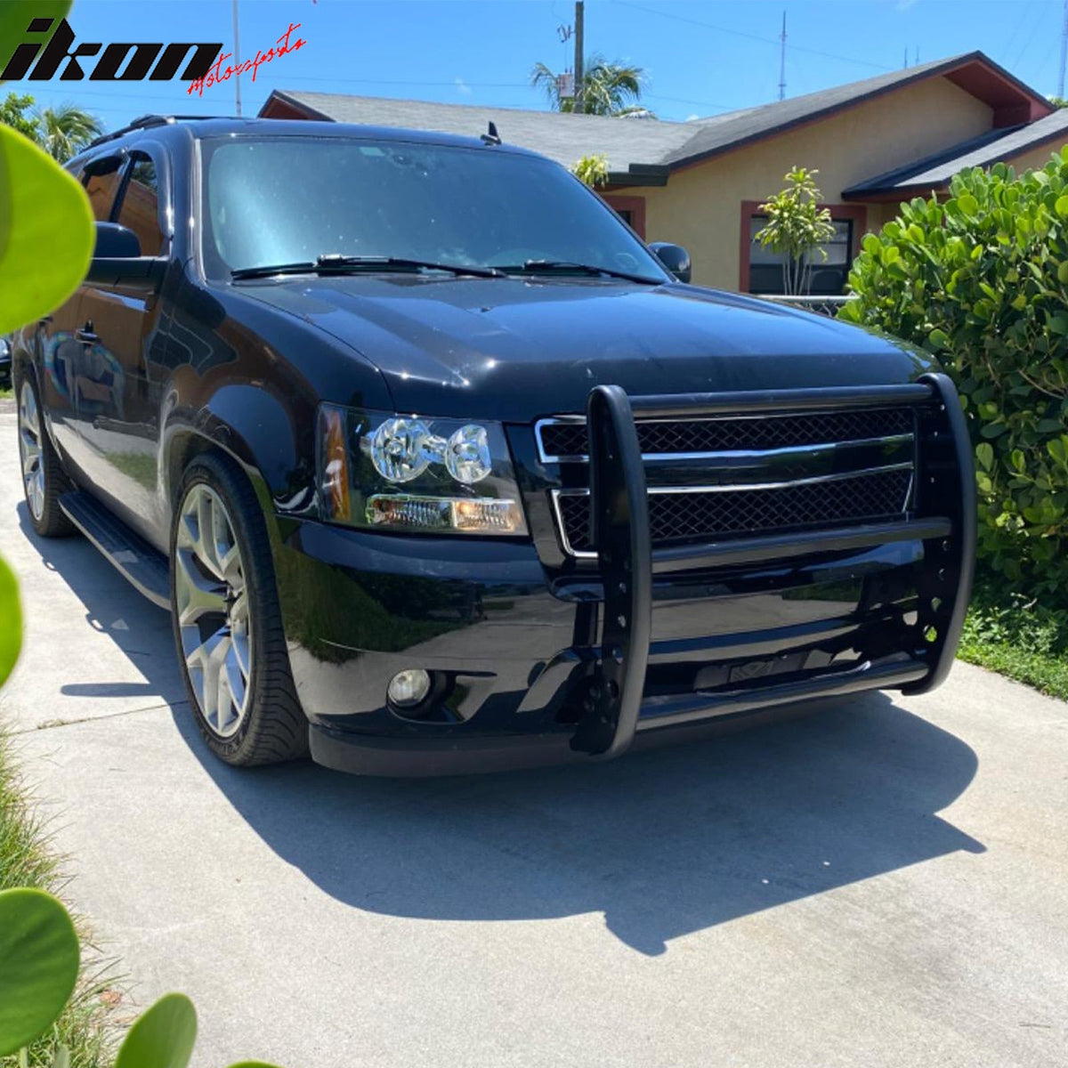 2007-2014 Chevrolet Chevy Avalanche & Tahoe & Suburban 1500 Bull Bar Push Bumper Grille Grill Brush Guard Exterior Auto Parts Heavy-Duty Black Steel
