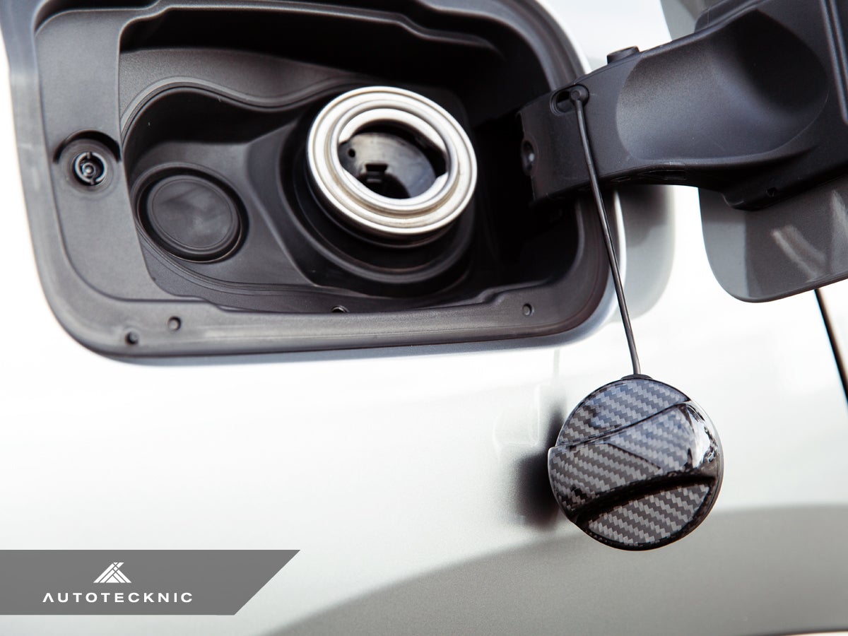 AutoTecknic Dry Carbon Competition Fuel Cap Cover - E89 Z4