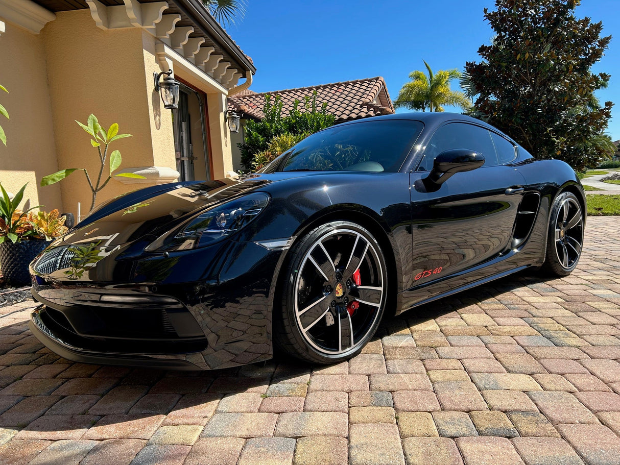 "GTS" Door Vinyl Logo Emblems for Porsche Vehicles (Boxter, Cayman, 911, Macan, Cayenne, Panamera)