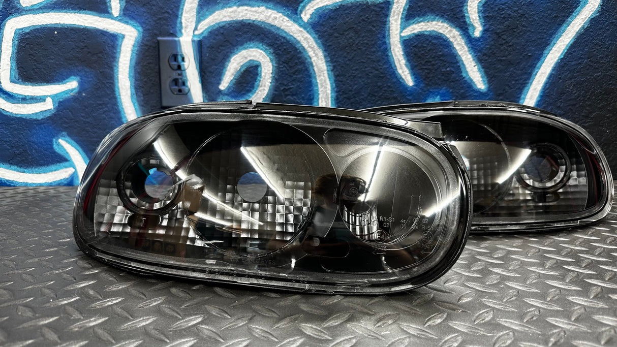 1990–1997 Mazda Miata All Black housing Tail Lights