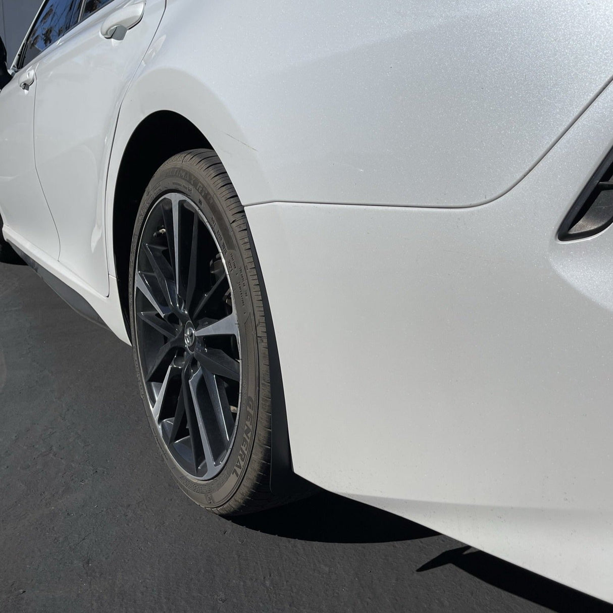 Camry 18-24 Standard Rock Guards