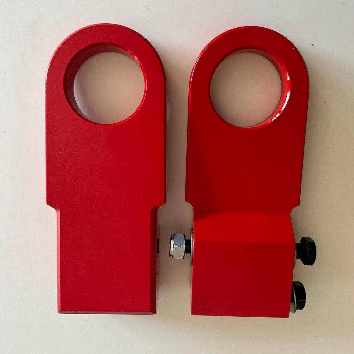 Silverado 2019-2024 GT4 Tow Hooks