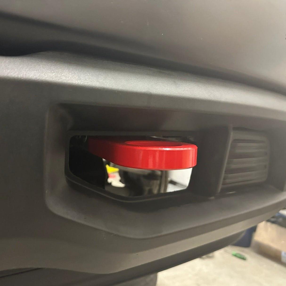 Silverado 2019-2024 GT4 Tow Hooks