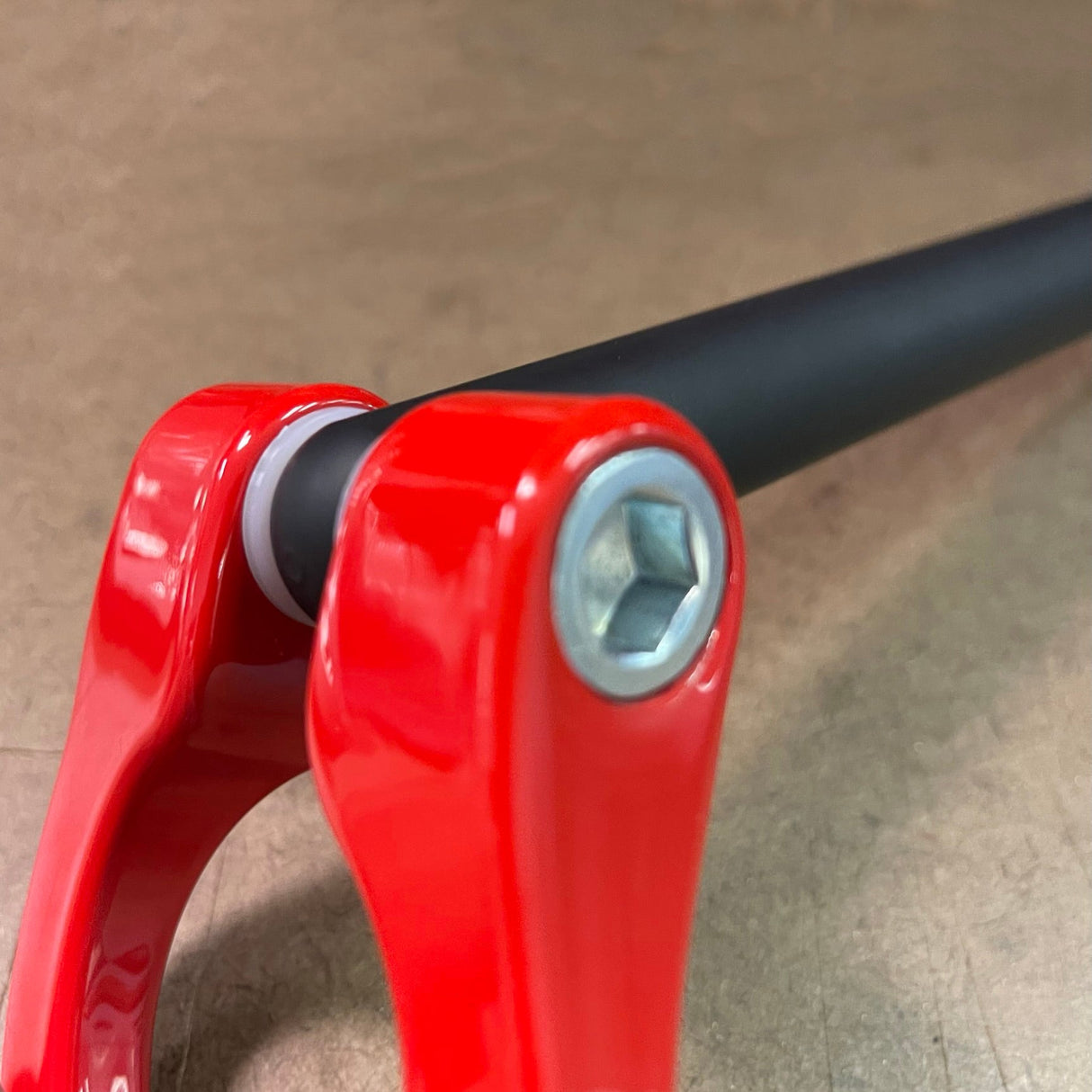 Mustang Dark Horse Feather Lite Stealth Tow Hook