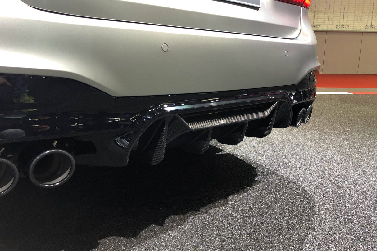 2018-2023 BMW F90 M5 MP Style Carbon Fiber Rear Diffuser