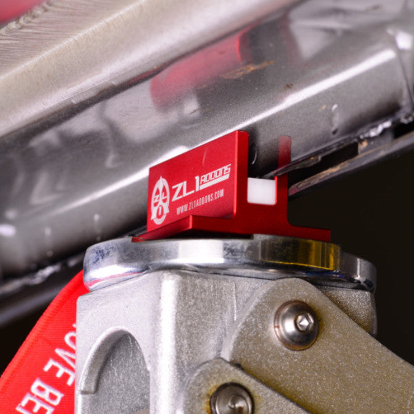 Chevy SS 13-17 Premium 2" Universal Jack MagPad™