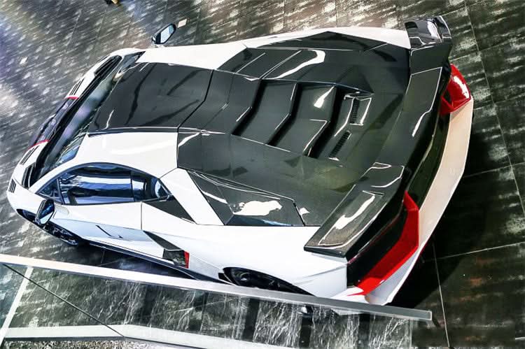 DarwinPRO 2011-2016 Lamborghini Aventador LP700 Coupe BKSS Style Carbon Fiber Engine Trunk