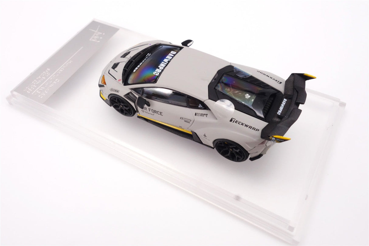 Limited Edition 1:64 Scale Diecast Lamborghini Huracan Wide Body Model | Darwinpro BKSSII Carbon Fiber Kit