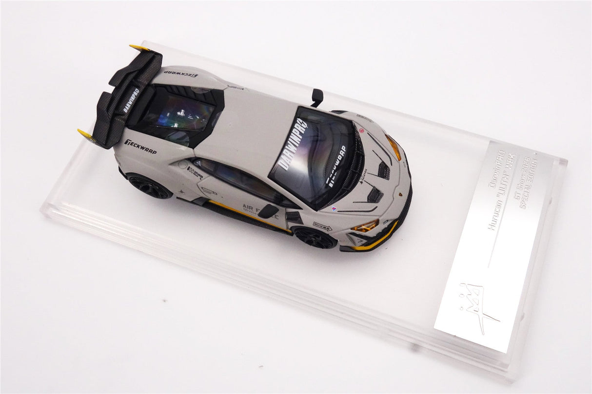 Limited Edition 1:64 Scale Diecast Lamborghini Huracan Wide Body Model | Darwinpro BKSSII Carbon Fiber Kit