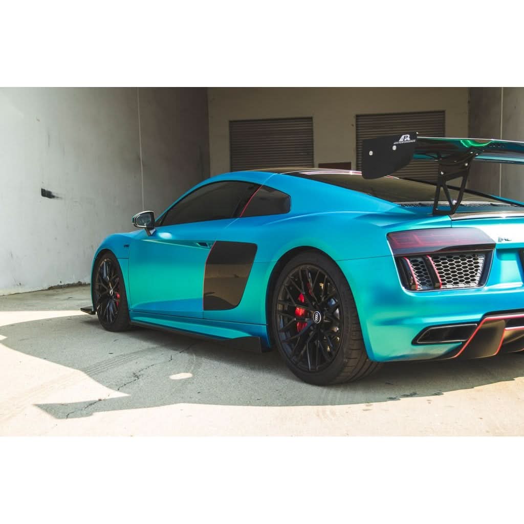 Audi R8 Carbon Fiber Side Rocker Extensions/ Side Skirt 2016-2018