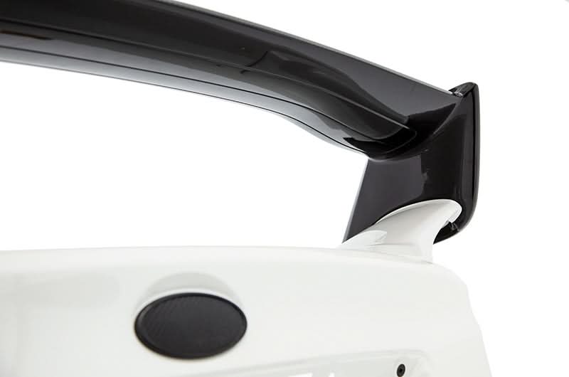 OLM STI Style Carbon Fiber/Gloss Black Spoiler w/o bases - 2015+ WRX / STI