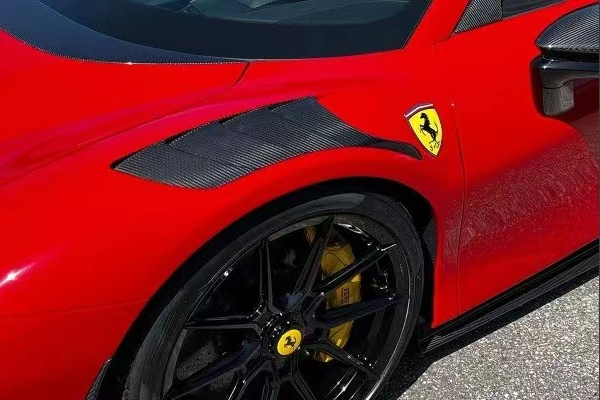 2020-UP Ferrari SF90 Stradale NTC Style Dry Carbon Fiber Fender