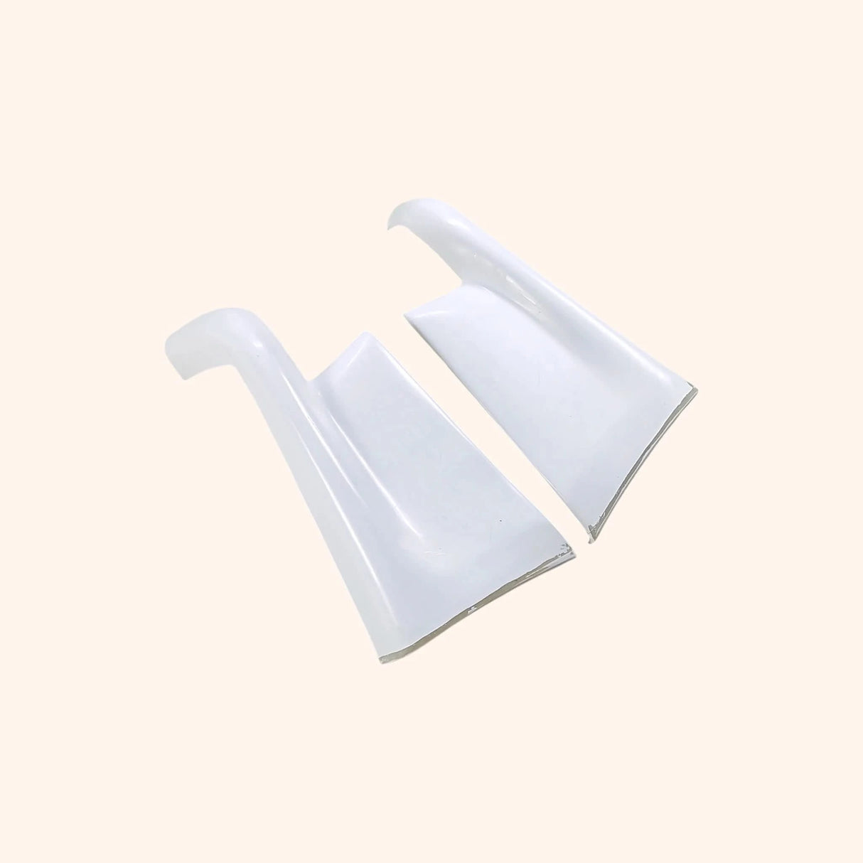 TS Style Fiberglass Rear Bumper Spats Apron for Nissan Skyline R32 GTR
