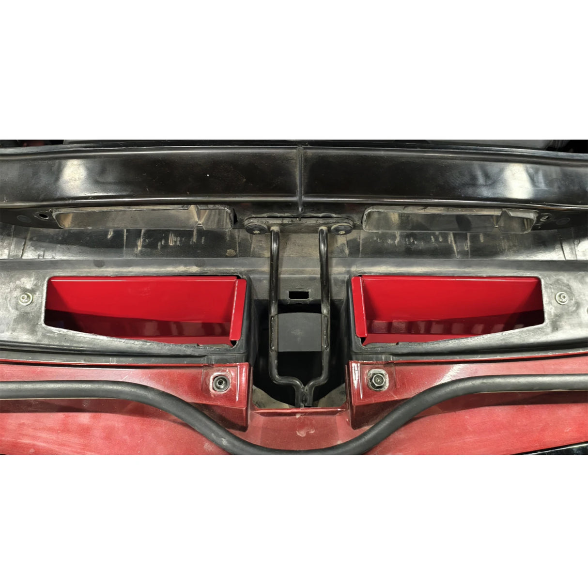 Aluminum Air Intake Scoops – BMW E92 3 Series (323i / 325i / 328i / 330i / 335i / 335d, 2010–2013)