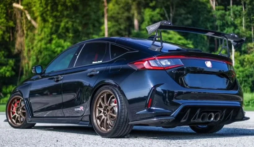 Dry Carbon Fiber GT Rear Wing Spoiler – Civic 11th Gen FL5 Type R
