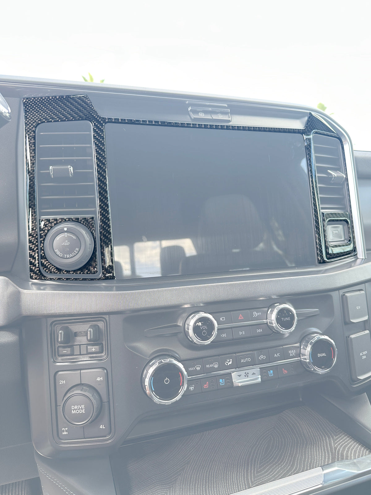 Display Screen Accent Trim Fits 2023-2027 Ford Super Duty