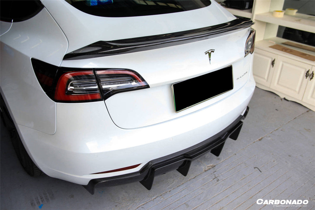 2017-2023 Tesla Model 3 VRS Style Carbon Fiber Trunk Spoiler