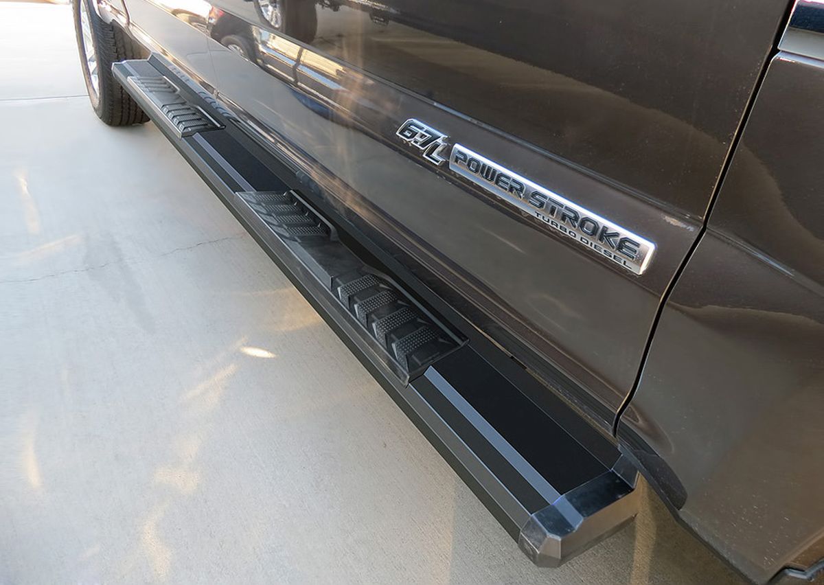 Carbon Steel + PE Step Area Both Sides Running Board-S Series 2015-2026 Ford F-150 SuperCrew Cab\ 2022-2026 Ford F-150 Lightning SuperCrew Cab\ 2017-2026 Ford F-250/F-350 /F-450/F-550 Super Duty Crew Cab WB06SAG5B