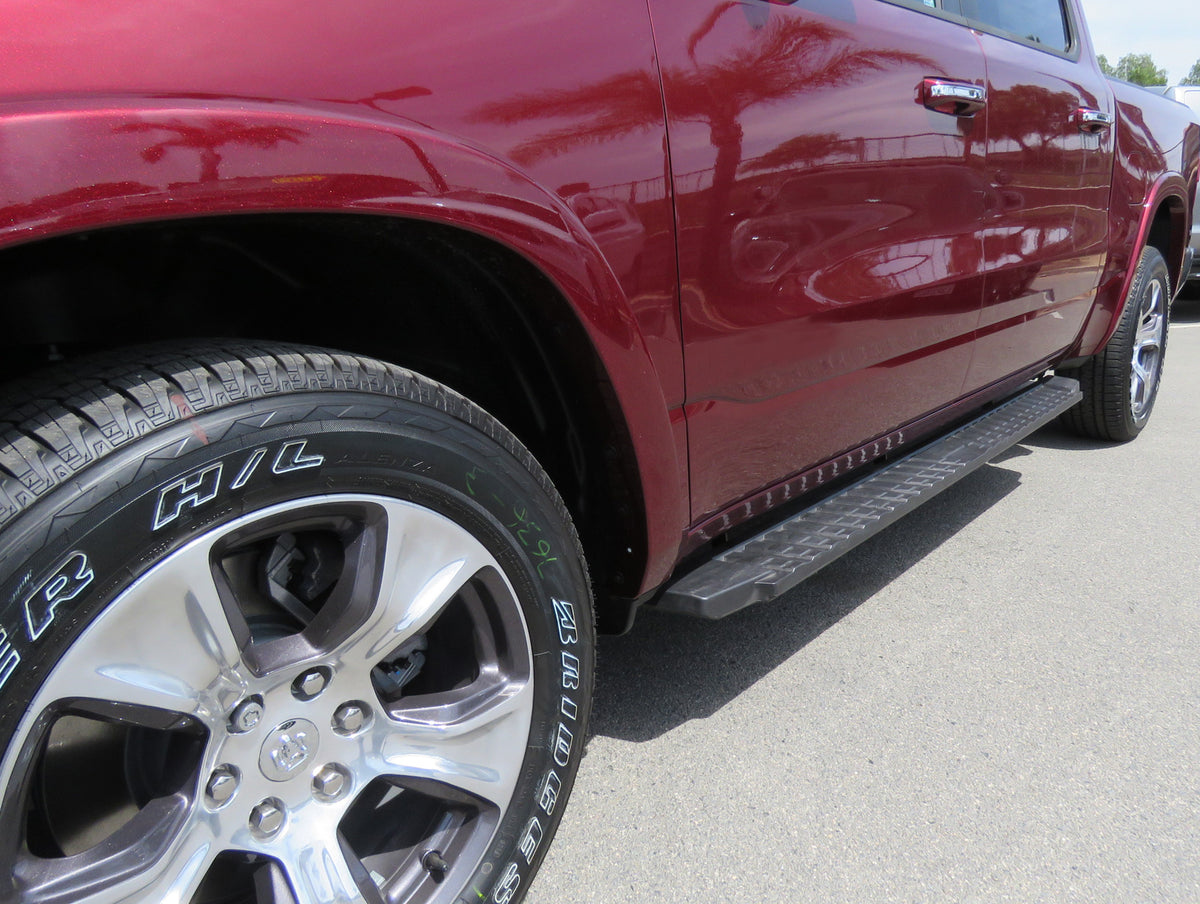 Carbon Steel + PE Step Area Both Sides Running Board-T Series 2022-2026 Ford Maverick\2022-2026 Ford Maverick Hybrid WB06TAG4B