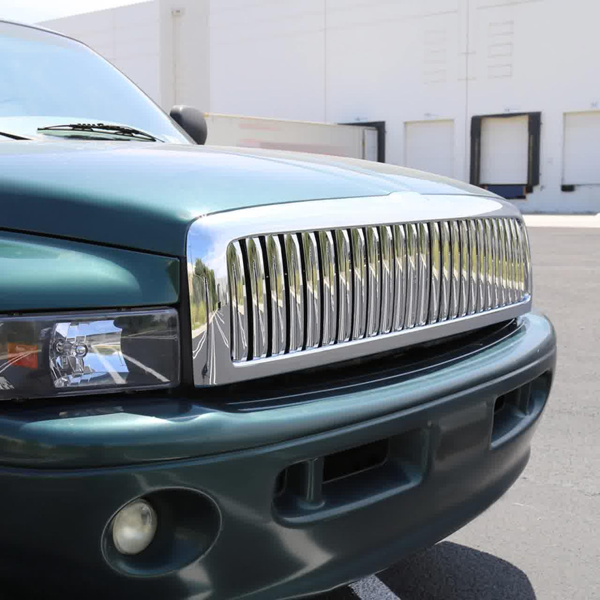 Spec-D Grill Dodge Ram (1994-2002) [Vertical Grille] Chrome / Matte Black / Glossy Black