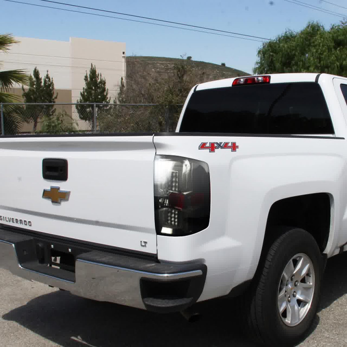 Spec-D LED Tail Lights Silverado (14-17) Sierra (15-17) w/ Red LED U-Bar Black or Chrome