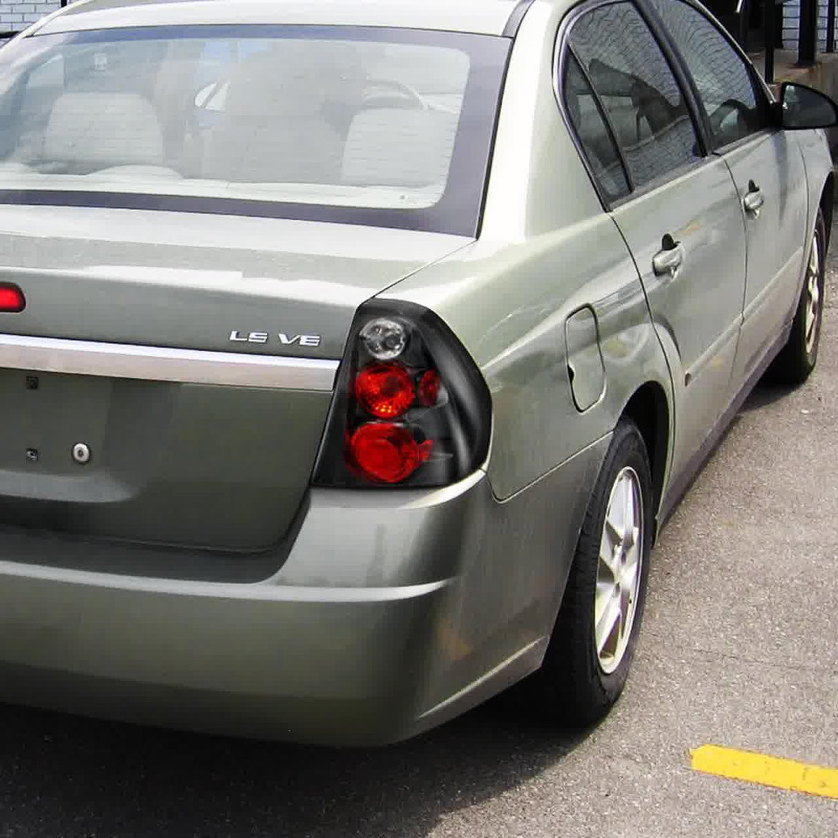 Spec-D Tail Lights Chevy Malibu (2004-2007) Black or Chrome Housing