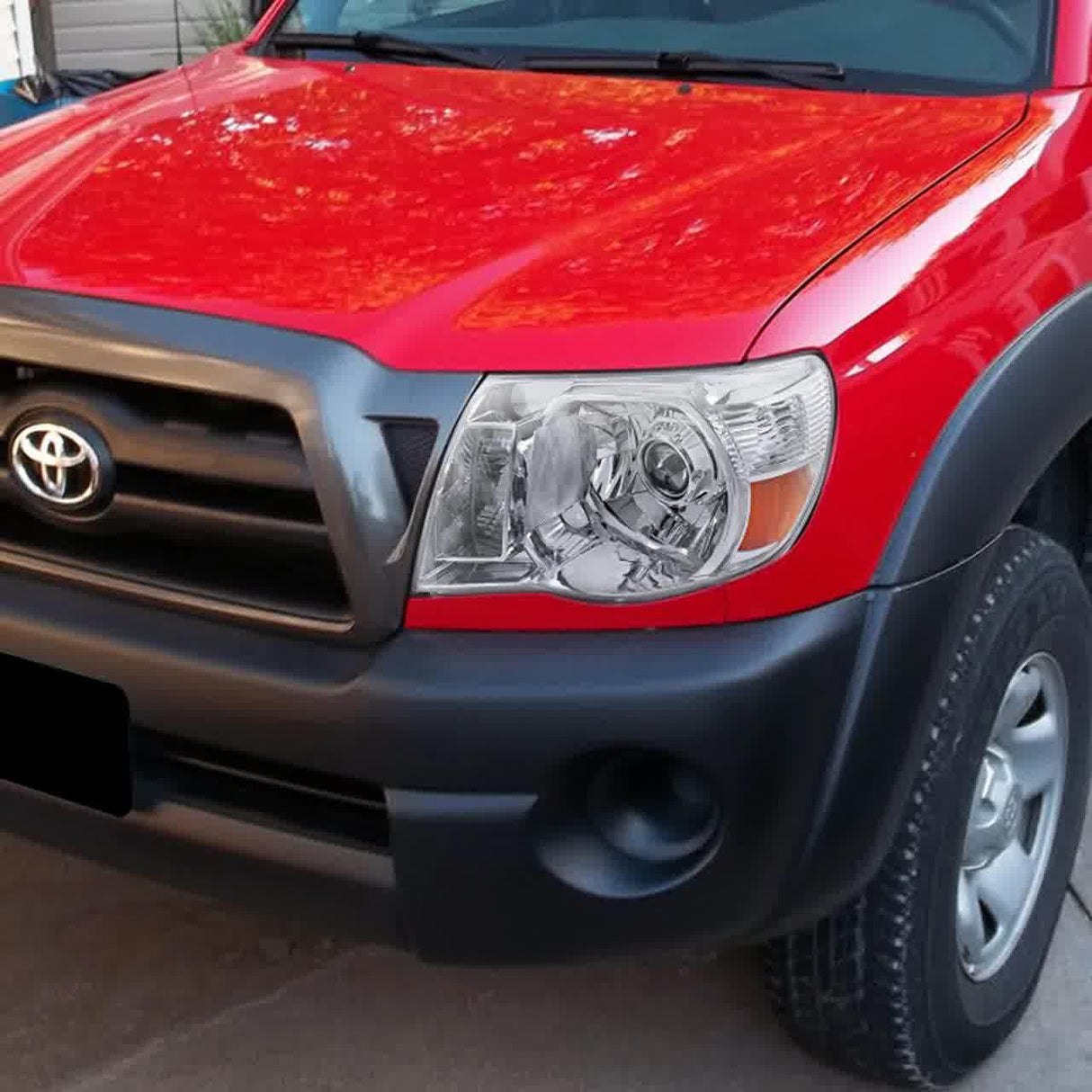 Spec-D Projector Headlights Toyota Tacoma (2005-2011) Black or Chrome Housing