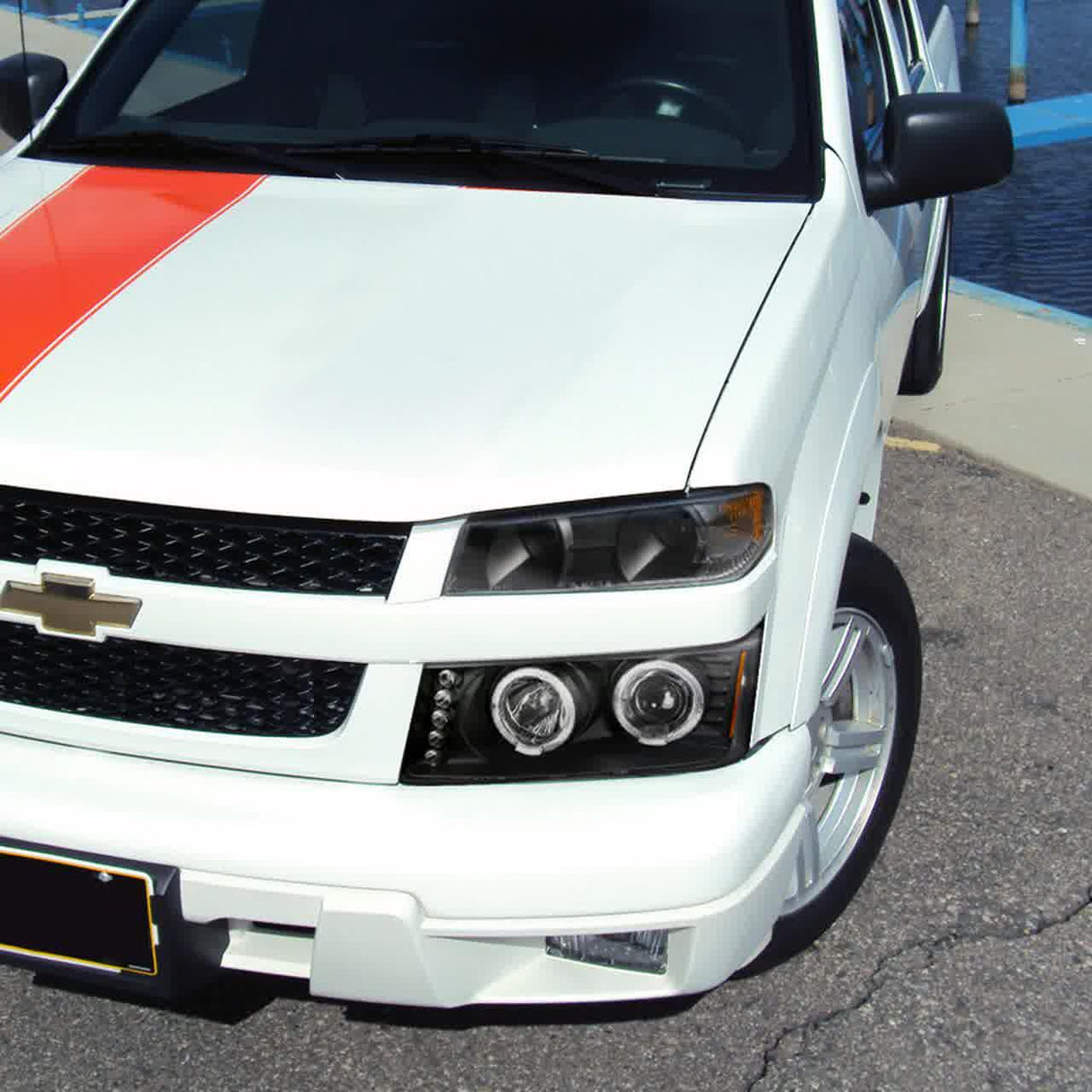 Spec-D Projector Headlights Chevy Colorado / Canyon (04-12) [Dual Halo LED] Black or Chrome Housing