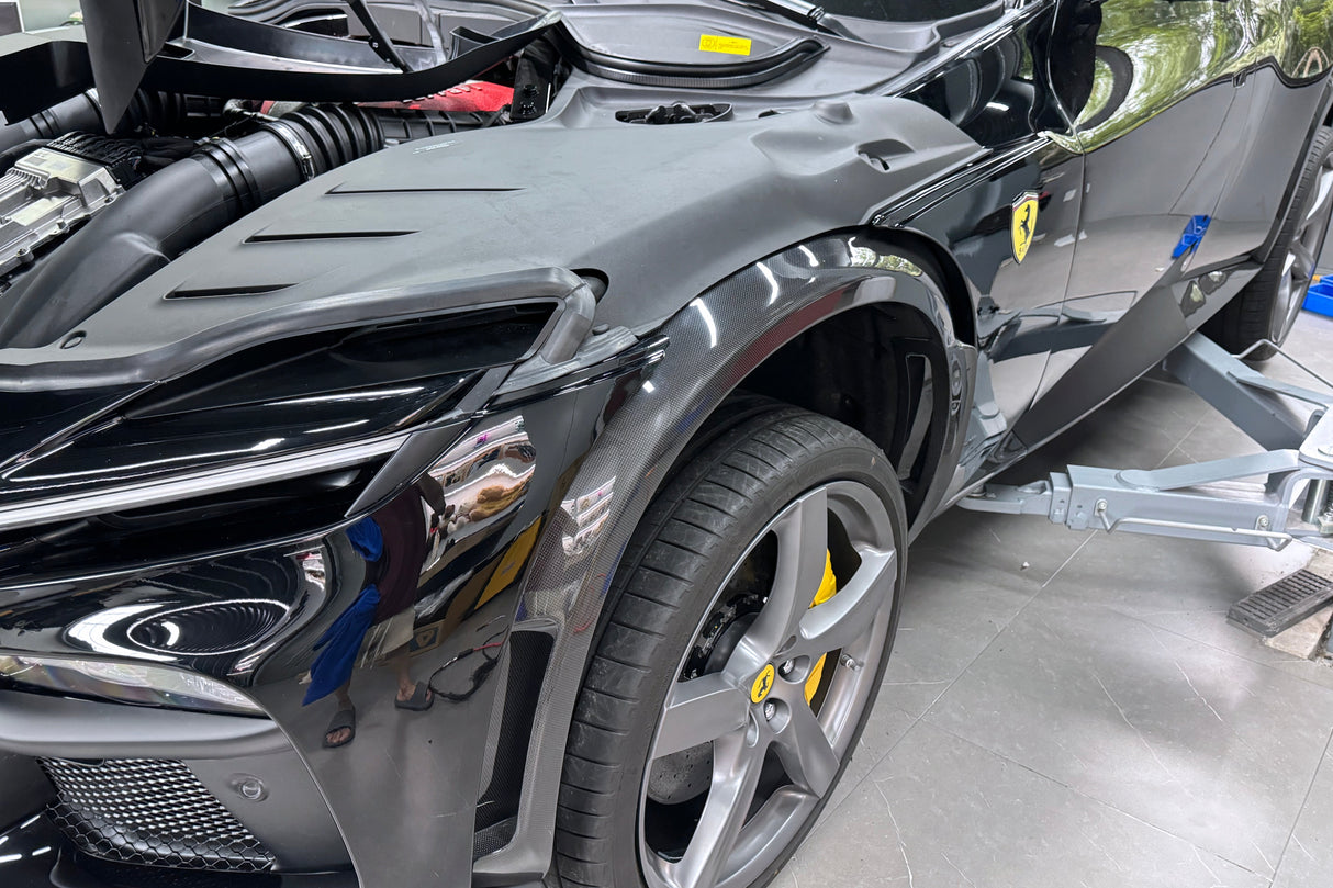 2023-UP Ferrari Purosangue FUV Type F175 OEM Style Dry Carbon Fiber Side skirts
