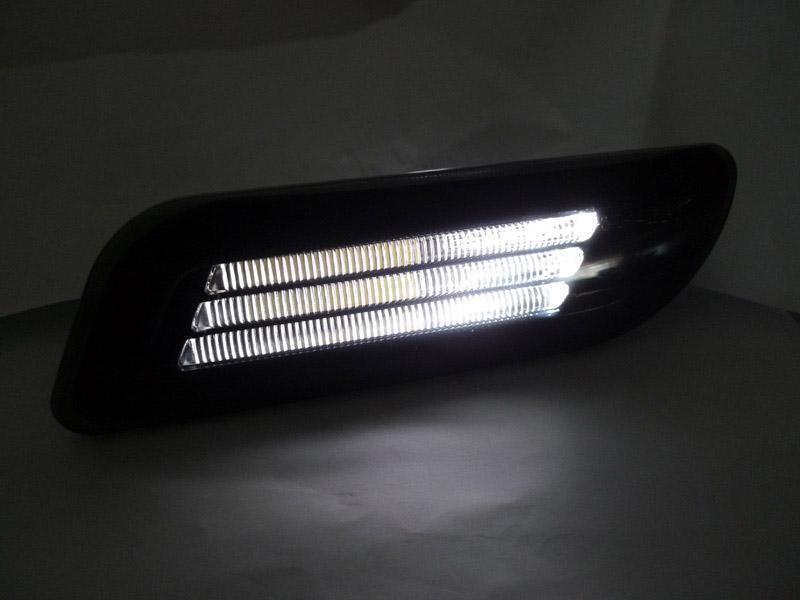 1998-2003 Mercedes CLK/SLK Crystal Smoke White LED Side Markers